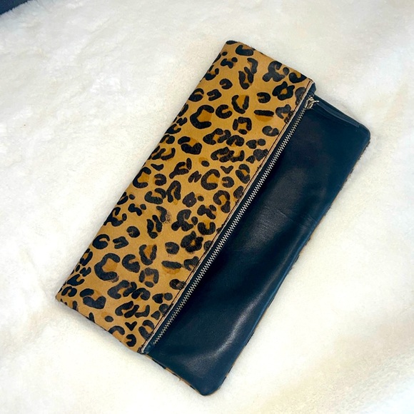 Leapord print cowhide clutch carry bag - Picture 1 of 7